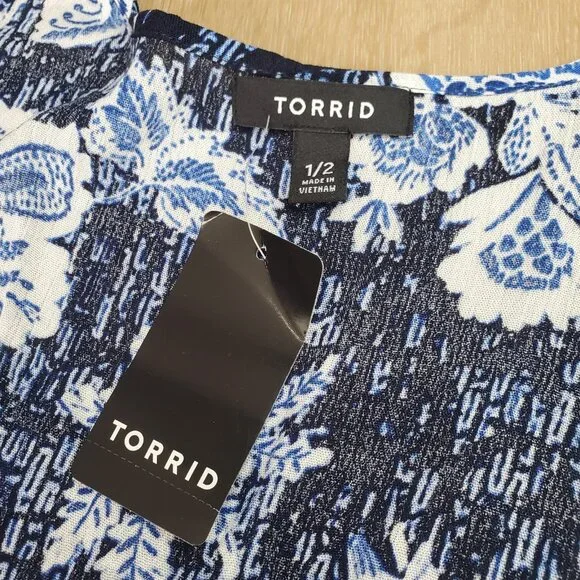 New Torrid Womens One Size 1 / 2 (14-20) Blue Floral Cinc Waist Tie Kimono $69 - Picture 8 of 16